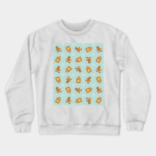 Winter pattern with gingerbread and snowflakes Crewneck Sweatshirt